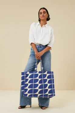 By bar canvas bag logo L |^ Taschen