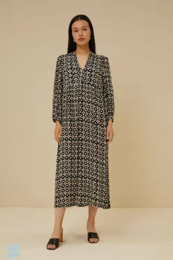 By bar ravi khandi dress | khandi print^ Kleider
