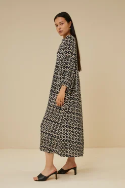By bar ravi khandi dress | khandi print^ Kleider